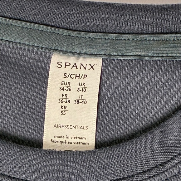 Spanx AirEssentials Cropped Tee Small – Smoke Gray - Picture 7 of 7